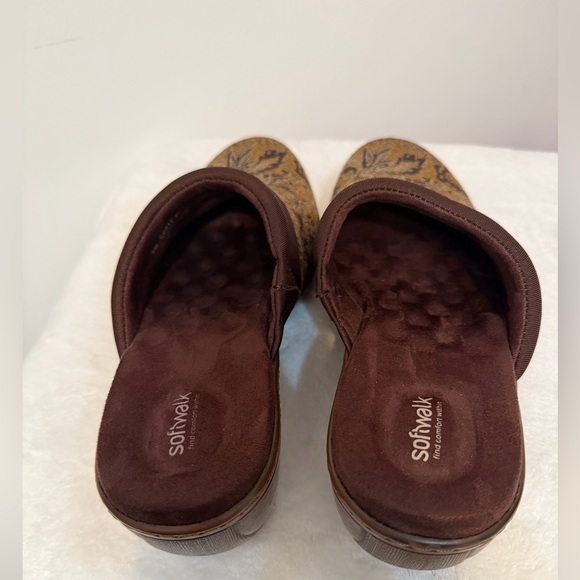 SoftWalk Size 9 Brown and Gold Patterned Mules - Picture 7 of 11
